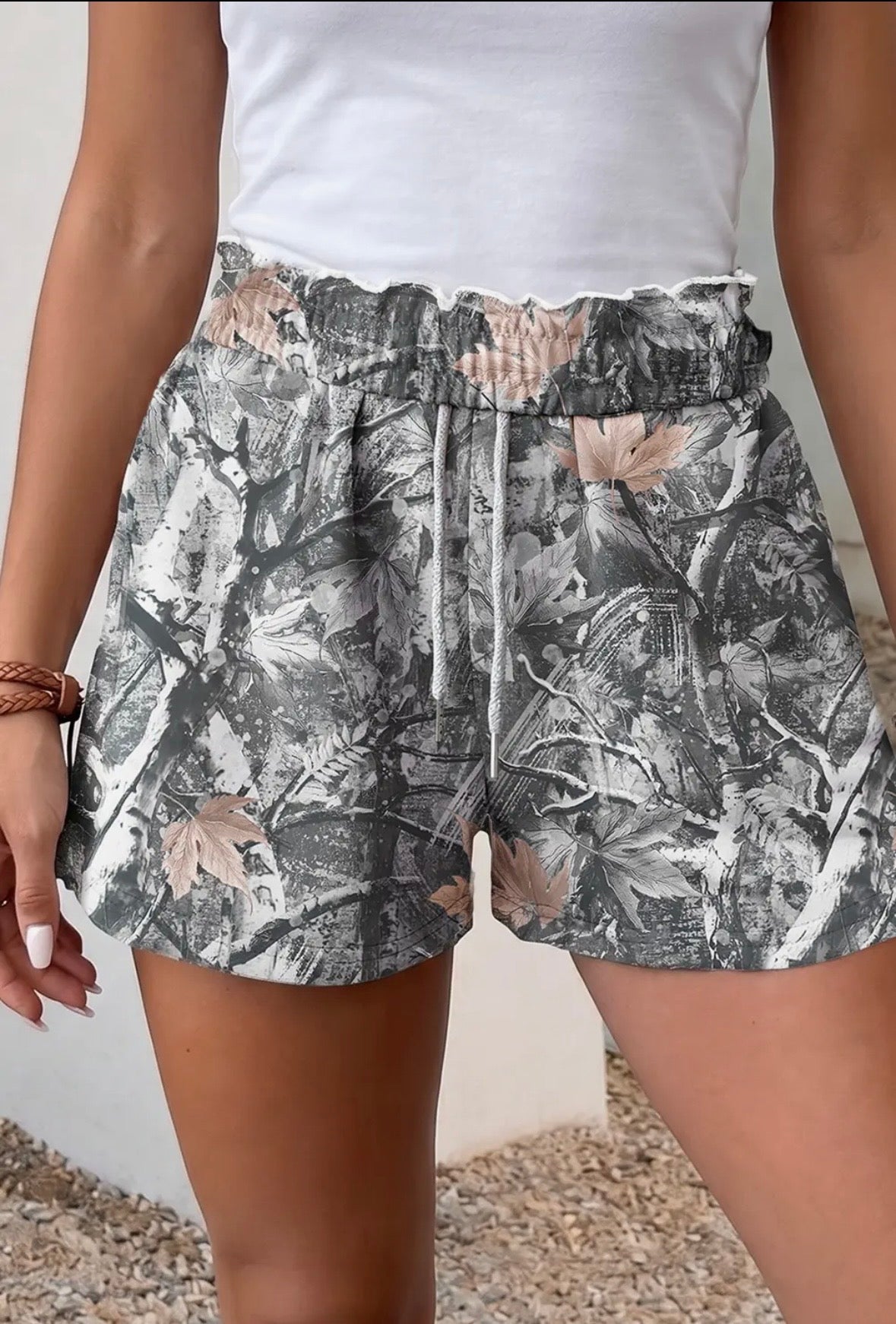 PRE-ORDER-Camo shorts